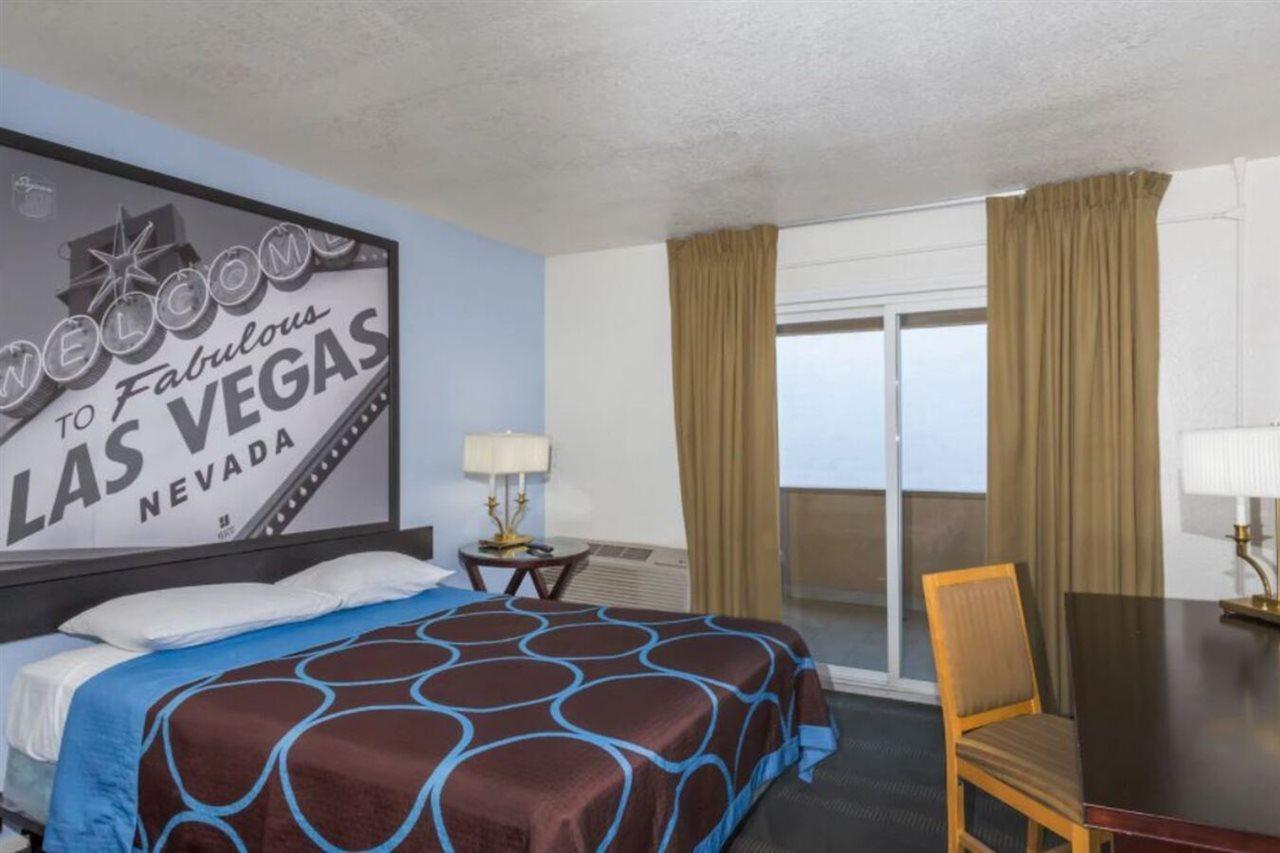 Super 8 By Wyndham Las Vegas North Strip/Fremont St. Area Exterior foto