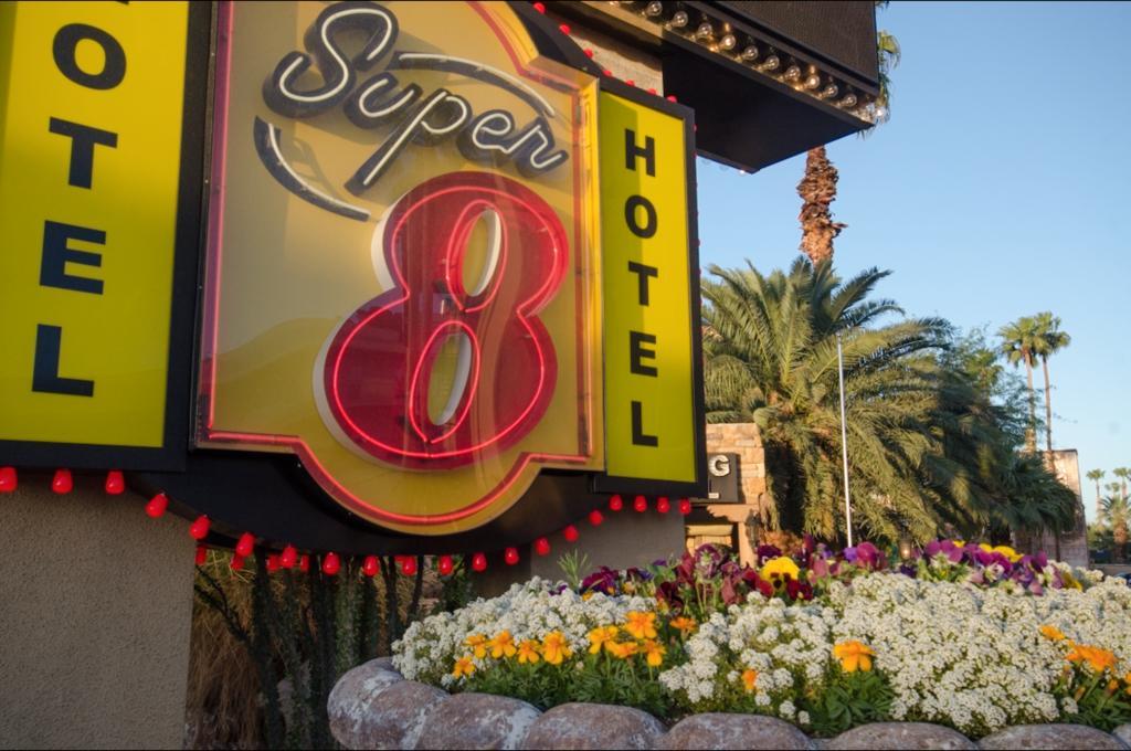 Super 8 By Wyndham Las Vegas North Strip/Fremont St. Area Exterior foto